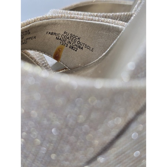 NEW Anne‎ Klein Women's Zena Heeled Sandal - Platinum Sz 9.5 M  - SEE PICS - Picture 6 of 14